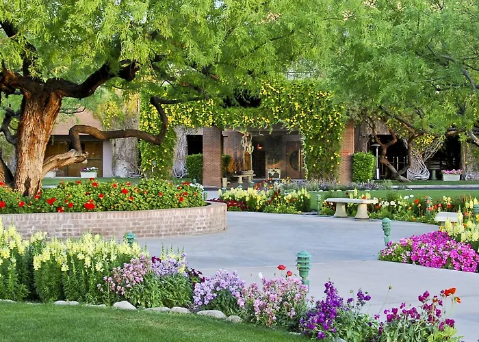 Ping Pong hotel: Ventana Canyon Club And Lodge